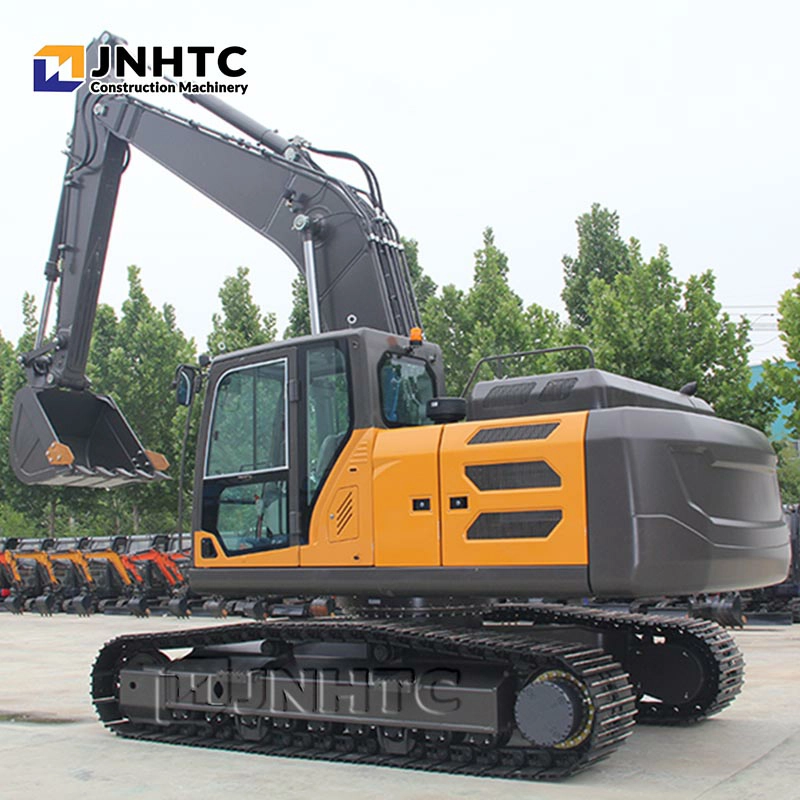 Excavator 1 (3) 23 ton excavator